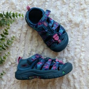 Keen Newport H2 Girls Pink Blue Waterproof Sandals
